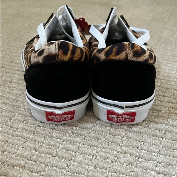 Vans Women's Sneakers with Leopard and Black Design - Picture 3 of 3